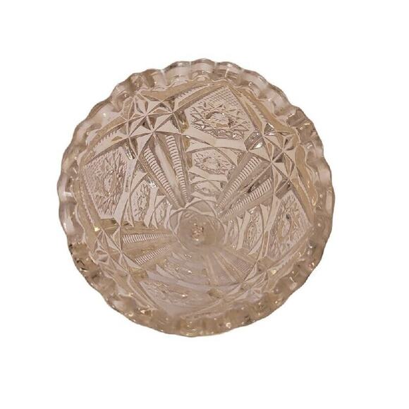 Vintage Pressed Crystal Glass Vase 6" Starburst Pattern Scalloped Edge Clear GUC - Picture 3 of 4